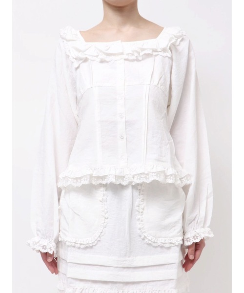 merry jenny(メリージェニー)の「sugar square blouse(シャツ/ブラウス・レディース・オフホワイト/ライトブルー/ブラック・FREE)」の4枚目の写真