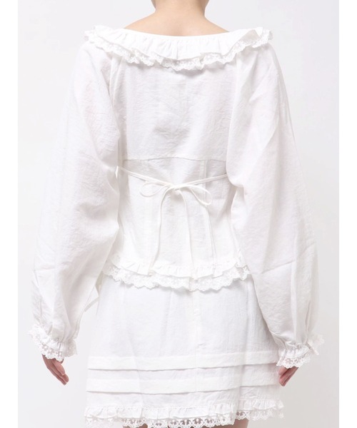 merry jenny(メリージェニー)の「sugar square blouse(シャツ/ブラウス・レディース・オフホワイト/ライトブルー/ブラック・FREE)」の6枚目の写真