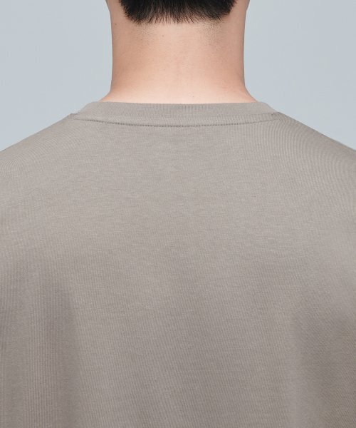 MUSINSA STANDARD（ムシンサスタンダード）の「リラックスフィットクルーネックTシャツ2 [ダスティベージュ]（Tシャツ/カットソー・メンズ・その他・LARGE/XXX-LARGE/SMALL/MEDIUM）」の5枚目の写真