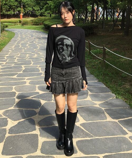 SLEEKGLOW（スリック グロウ）の「ポートレートボートネックTシャツ[ブラック]（Tシャツ/カットソー・レディース・その他・FREE）」の11枚目の写真
