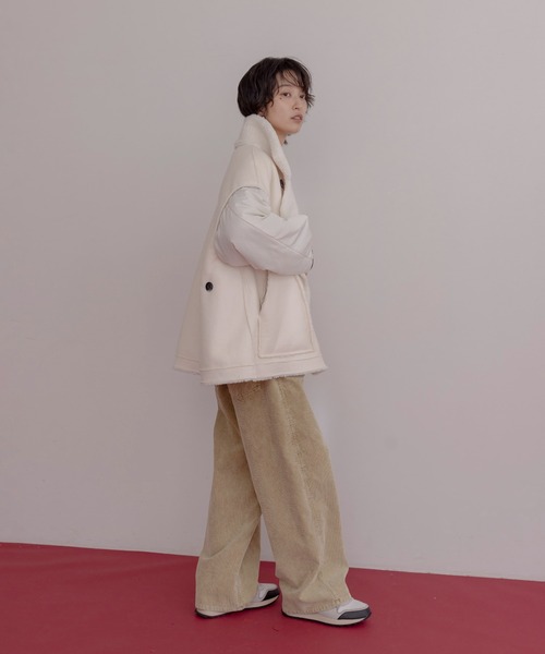 新品　今季　完売品　エイミーロウ　リバーシブルムートン　ミドル丈コート　ベージュ Eimee Law（エイミーロウ）の「リバーシブルムートン ミドル丈コート
