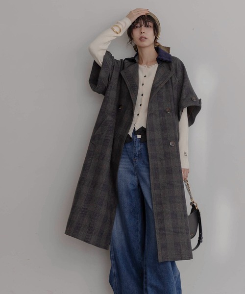 Eimee Law（エイミーロウ）の「ハーフスリーブチェックトレンチコート（トレンチコート・レディース・ブラウン/ネイビー/ブラック・FREE）」の2枚目の写真