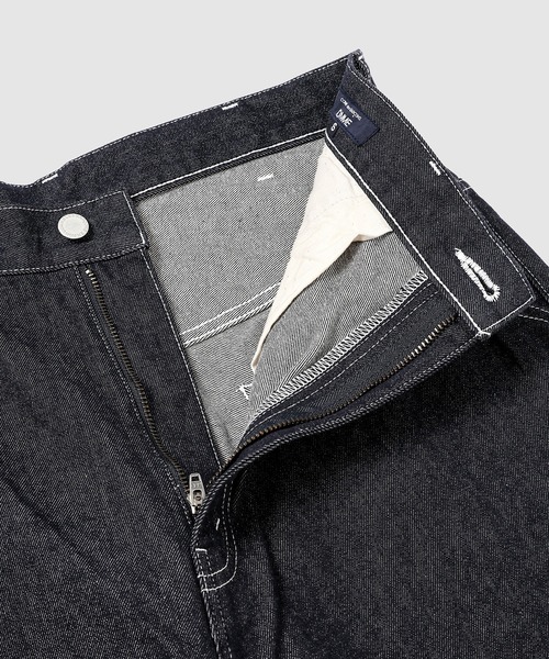 COMME des GARCONS HOMME(コム デ ギャルソン・オム)の「COTTON DENIM CURVE PANTS(デニムパンツ・メンズ・インディゴブルー/ブラック・XS/S/M/L)」の7枚目の写真
