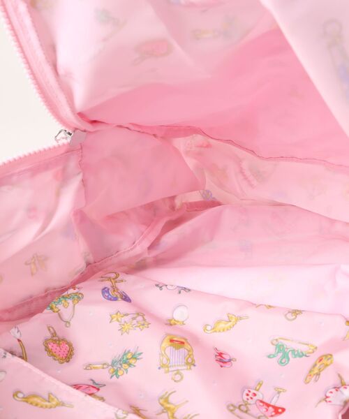 Cath Kidston(キャスキッドソン)の「フォルダウェイ バックパック Charmed(バックパック/リュック・レディース・その他・FREE)」の9枚目の写真