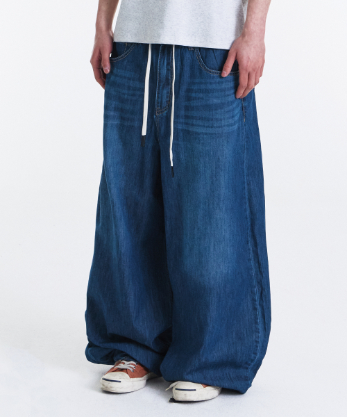 KICHUL(キチョル)の「SUMMER VACATION BALLOON PANTS (DARK BLUE)(デニムパンツ・メンズ・その他・SMALL/X-SMALL/MEDIUM/LARGE)」の2枚目の写真