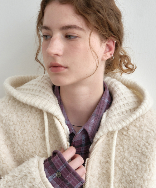 MONGDOL（モンドル）の「ニットフードキルティングファージャケットライトベージュMDJK048LBEIGE（ムートンコート・レディース・その他・F）」の4枚目の写真