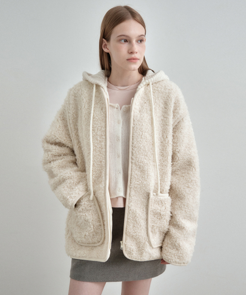 MONGDOL（モンドル）の「ニットフードキルティングファージャケットライトベージュMDJK048LBEIGE（ムートンコート・レディース・その他・F）」の5枚目の写真