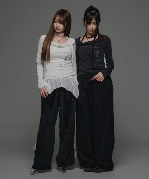 .KOM(ドットコム)の「『.KOM/ドットケーオーエム』デザインロングスリーブ【GC】(Tシャツ/カットソー・レディース・グレー/ホワイト・FREE)」の11枚目の写真