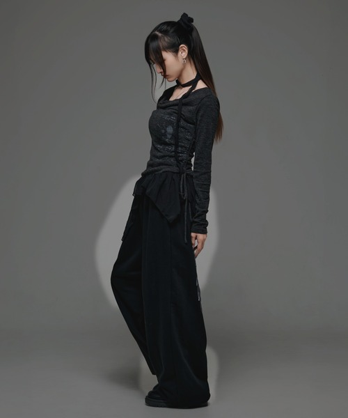 .KOM(ドットコム)の「『.KOM/ドットケーオーエム』デザインロングスリーブ【GC】(Tシャツ/カットソー・レディース・グレー/ホワイト・FREE)」の3枚目の写真