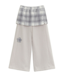 HUG YOUR SKIN（ハグユアスキン）の「フリーススカートジョガーパンツ（ピンクグレー）（スウェットパンツ）」