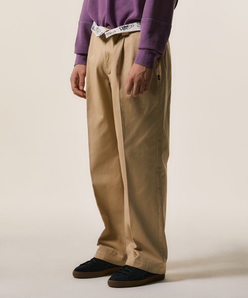 LMCの「OG TWO TUCK CHINO PANTS beige(その他パンツ・レディース・その他・MEDIUM)」の9枚目の写真