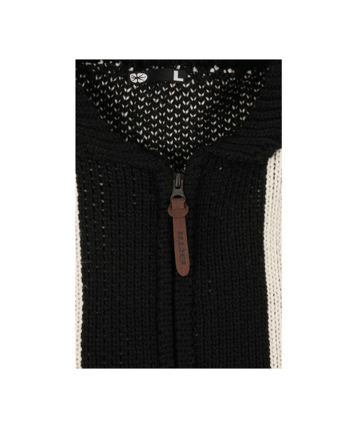 ERTR（イーアールティーアール）の「Space Cow Cowichan Knit Jacket Black（ニット/セーター・レディース・その他・SMALL/LARGE）」の5枚目の写真