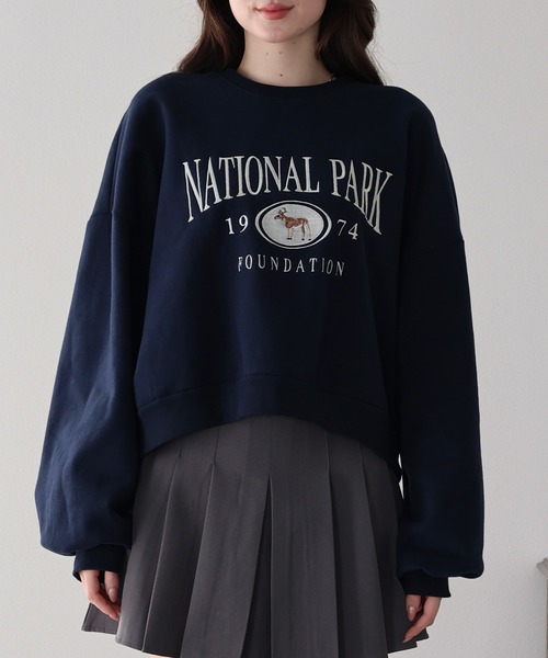 BLUEEAST(ブルーイースト)の「裏起毛ディア刺繍スウェット(スウェット・レディース・グレー/アイボリー/ネイビー・MEDIUM)」の16枚目の写真