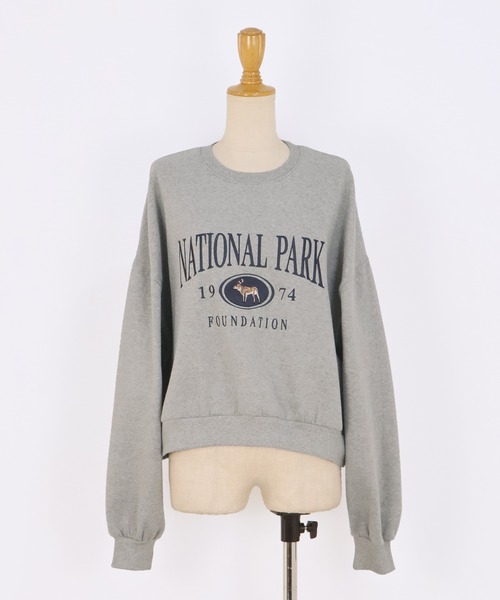 BLUEEAST(ブルーイースト)の「裏起毛ディア刺繍スウェット(スウェット・レディース・グレー/アイボリー/ネイビー・MEDIUM)」の20枚目の写真