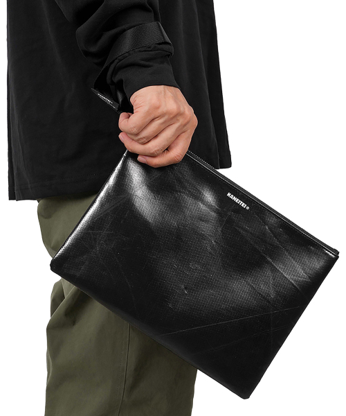 KANEITEI（カネイテイ）の「TIGER FLAT POUCH L (BLACK) / UPCYCLED（クラッチバッグ・メンズ・その他・FREE）」の8枚目の写真