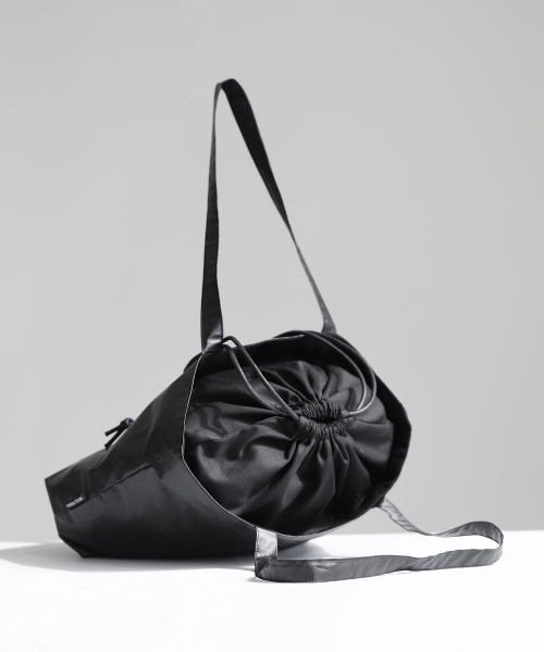 GREEN STUFF(グリーンスタッフ)の「boat string bag 66 matte stone - black M(エコバッグ/サブバッグ・レディース・その他・FREE)」の5枚目の写真