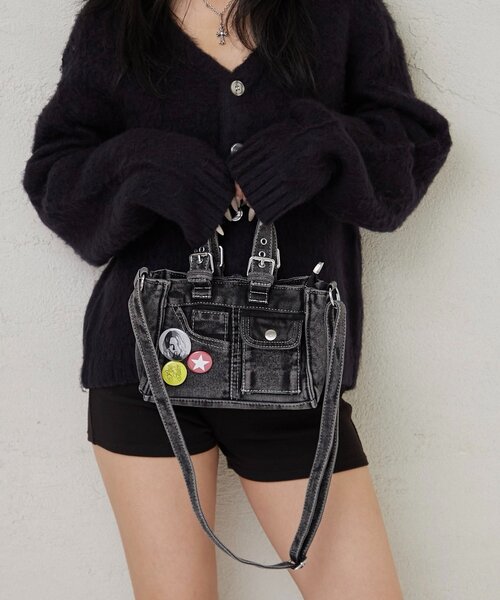 WHO'S WHO gallery（フーズフーギャラリー）の「【WEB限定】2WAY DENIM SHOULDER BAG（ショルダーバッグ・レディース・ブラック/ブルー・FREE）」の4枚目の写真