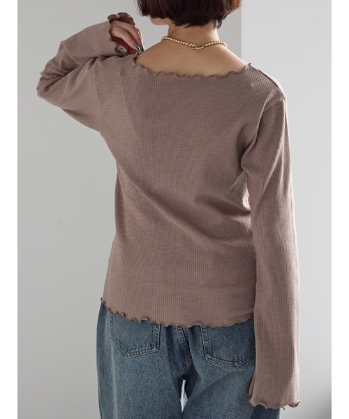 Samansa Mos2(サマンサ モスモス)の「【ZOZO限定】メロウトップス(Tシャツ/カットソー・レディース・ピンク/ブルー/ブラック/キナリ/ベージュ・F)」の15枚目の写真