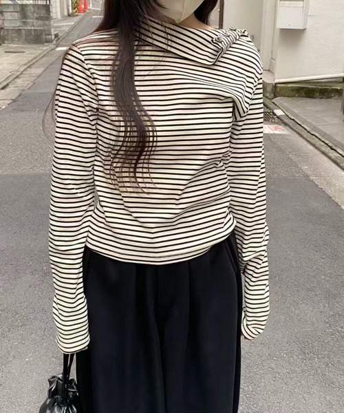 mebole(メボレ)の「ボタンハイネックボーダートップス(Tシャツ/カットソー・レディース・アイボリー・FREE)」の4枚目の写真