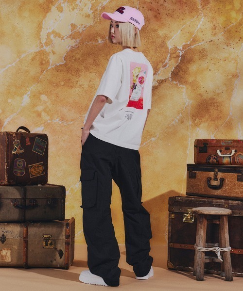 DOUBLE STANDARD CLOTHING(ダブルスタンダードクロージング)の「フラワープリント 天竺Tシャツ(Tシャツ/カットソー・レディース・ブラック/オフホワイト・FREE)」の17枚目の写真