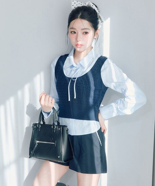 OLIVE des OLIVE（オリーブデオリーブ）の「ベスト+シャツセット（シャツ/ブラウス・レディース・ネイビー/ピンク/トップグレー・FREE）」の9枚目の写真