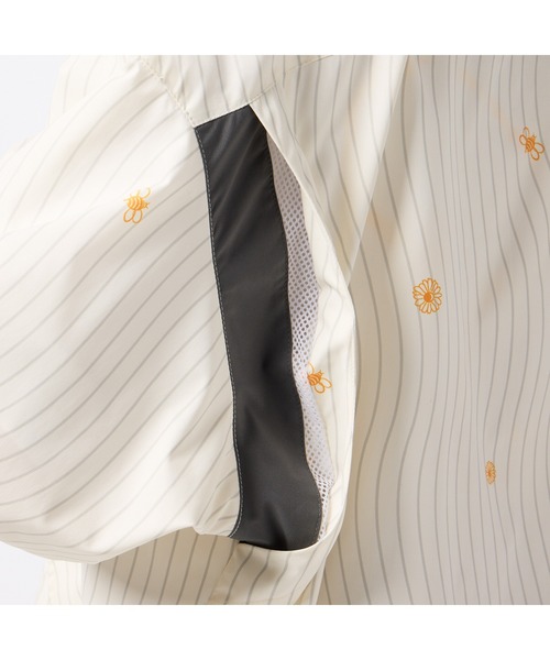 hummel(ヒュンメル)の「hummel/ヒュンメル HMP クロスジャケット(ナイロンジャケット・レディース・アイボリー/ブラック/ブルー・S/M/L/XL)」の16枚目の写真