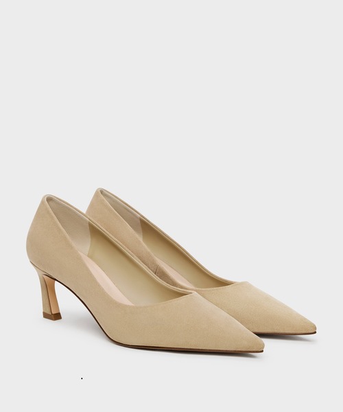 CHARLES & KEITH（チャールズ & キース）の「Kerra ケラ ポインテットミッドヒール（パンプス・レディース・ベージュ/ホワイト/ブラック・23.5cm/22cm/22.5cm/25cm/24.5cm/23cm）」の8枚目の写真