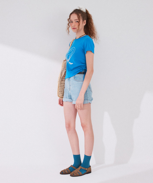 Between A and B（ビトウィーンエイアンドビー）の「オイスター ストリング Tシャツ [ブルー]（Tシャツ/カットソー・レディース・その他・FREE）」の3枚目の写真