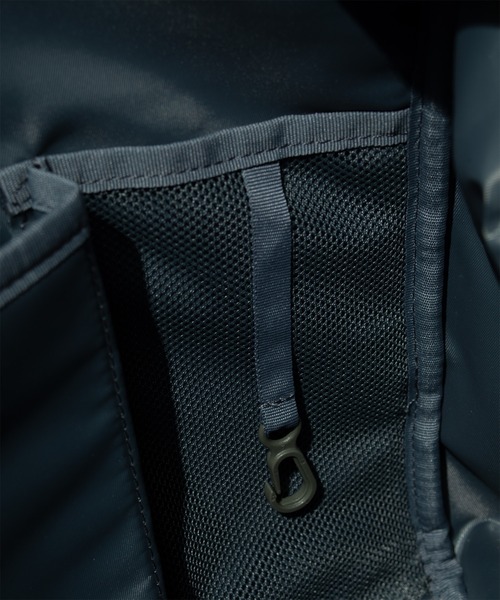 F/CE. （エフシーイー）の「F/CE. 420 re/cor COURIER SHOULDER BAG / エフシーイー 420 リコー クーリエ ショルダー バッグ（ショルダーバッグ・メンズ・ブラック/オリーブ・FREE）」の16枚目の写真