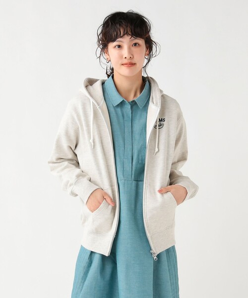 BEAMS HEART(ビームスハート)の「スマイル 刺繍 ジップパーカー(パーカー・レディース・ホワイト系その他5/ライトグレー/ネイビー・FREE)」の14枚目の写真