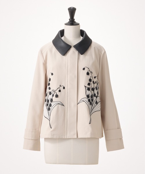 STRAWBERRY-FIELDS（ストロベリーフィールズ）の「ミュゲ_すずらん刺繍ショートコート（その他アウター・レディース・ベージュ・2）」の3枚目の写真