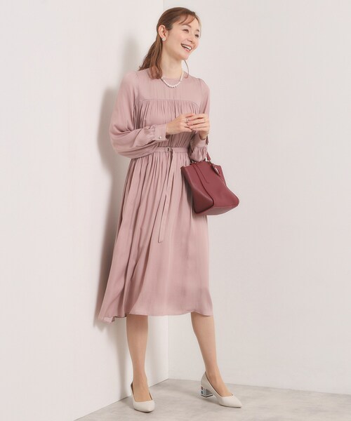 ITS'DEMO（イッツデモ）の「【入卒／手洗い可】サテンベルト付きワンピース（ワンピース・レディース・ブラック/ベビーピンク/ナチュラル・00）」の13枚目の写真