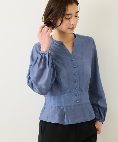 ROPE'（ロペ）の「カールマイヤーウエストタックペプラムブラウス/イージーケア（シャツ/ブラウス・レディース・ブルー系その他4/ピンク系その他2・38）」の3枚目の写真