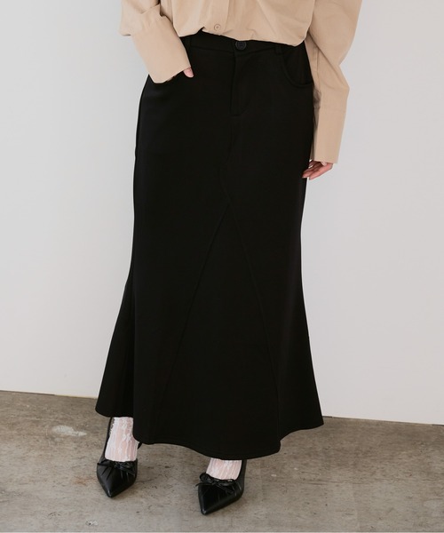 Siel(シエル)の「ポンチ素材 マーメイドスカート(スカート・レディース・グレー/ブラック・FREE)」の1枚目の写真