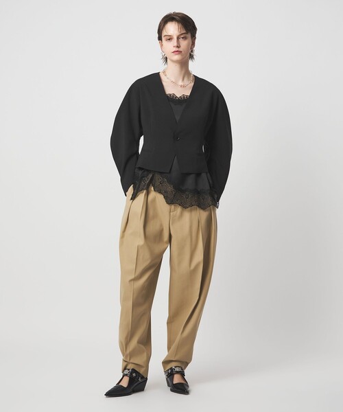 ASTRAET（アストラット）の「＜ASTRAET＞カーブスリーブ ノーカラージャケット（ノーカラージャケット・レディース・ブラック/グレー系・FREE）」の4枚目の写真