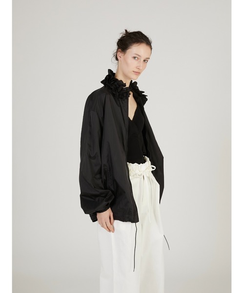 crinkle crinkle crinkle（クリンクルクリンクルクリンクル）の「【crinkle crinkle crinkle】【griguri】pocketable wind breaker/ポケッタブルウインドブレーカー（ブルゾン・レディース・ブラック/レッド・FREE）」の5枚目の写真