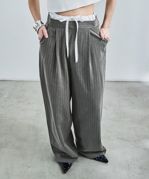 Fashion Letter(ファッションレター)の「ダブルウエスト ストライプワイドスラックス(スラックス・レディース・アイボリー/ネイビー/グレー・M)」の2枚目の写真