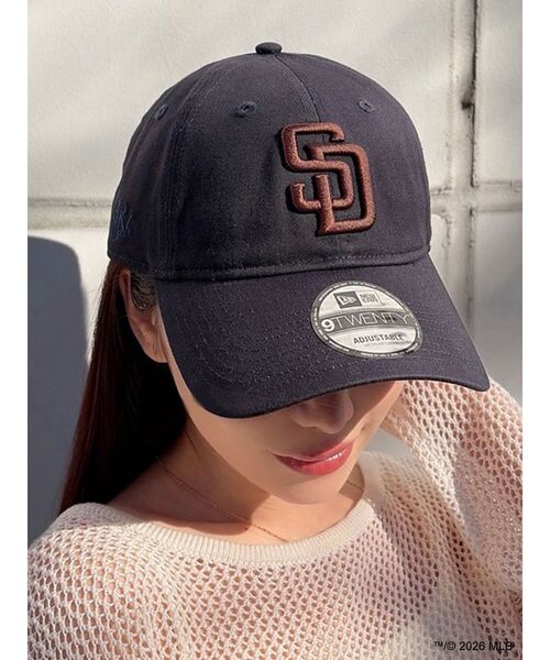 RESEXXY(リゼクシー)の「【MLB × New Era × RESEXXY】 LOGO CAP(キャップ・レディース・ブルー/ネイビー/ピンク・FREE)」の2枚目の写真