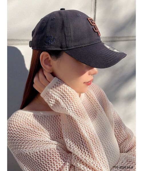 RESEXXY(リゼクシー)の「【MLB × New Era × RESEXXY】 LOGO CAP(キャップ・レディース・ブルー/ネイビー/ピンク・FREE)」の5枚目の写真