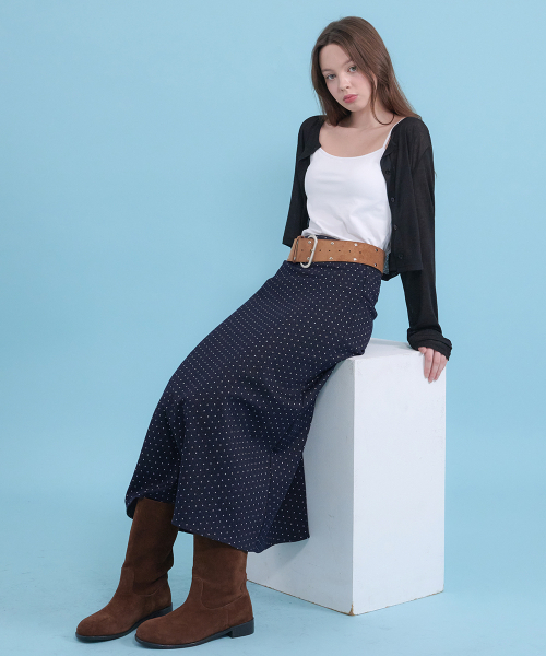 MICANE(ミケーネ)の「ケイドドットロングスカート(スカート・レディース・ダークネイビー・X-SMALL/SMALL/MEDIUM/LARGE/X-LARGE/XX-LARGE)」の3枚目の写真