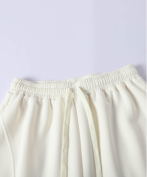 AMELY(エミリー)の「カーブパンツセットアップ(セットアップ・レディース・アイボリー/グレー/ブラック・フリー)」の11枚目の写真