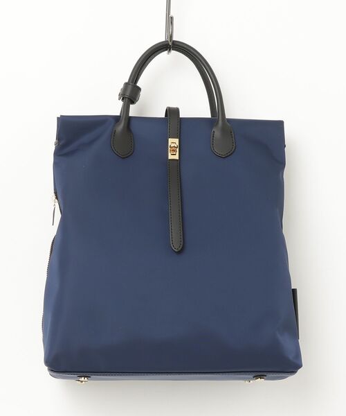 VIOLAd'ORO（ヴィオラドーロ）の「VIOLAd’ORO (ヴィオラドーロ) ターンロック付き/2WAY/ナイロンバックパック/BIANCA /V-2264（バックパック/リュック・レディース・ネイビー/ブラック・F）」の2枚目の写真