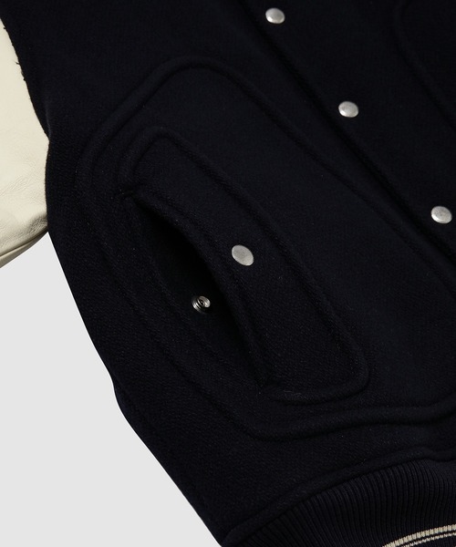 OUAT(オーユーエーティー)の「WOOL VARSITY JACKET(その他アウター・メンズ・ネイビー・1/2)」の6枚目の写真