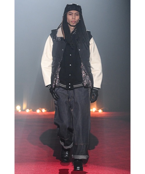 OUAT(オーユーエーティー)の「WOOL VARSITY JACKET(その他アウター・メンズ・ネイビー・1/2)」の2枚目の写真