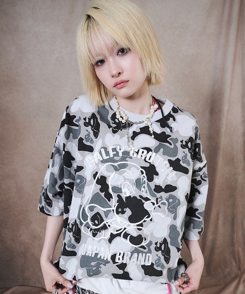 GALFY(ガルフィー)の「【GALFY/ガルフィー】カモかも!Tee(Tシャツ/カットソー・メンズ・ピンク系/ブラック系/グリーン系・XL/L/M)」の1枚目の写真