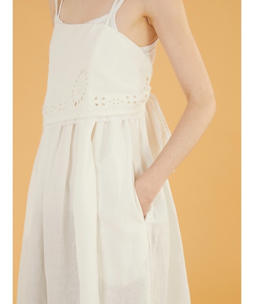 crinkle crinkle crinkle（クリンクルクリンクルクリンクル）の「【crinkle crinkle crinkle】embroidey chief cami onepiece/エンブロイダリーチーフキャミワンピース（ワンピース・レディース・ホワイト/ブラック・FREE）」の14枚目の写真