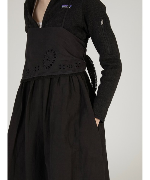 crinkle crinkle crinkle（クリンクルクリンクルクリンクル）の「【crinkle crinkle crinkle】embroidey chief cami onepiece/エンブロイダリーチーフキャミワンピース（ワンピース・レディース・ホワイト/ブラック・FREE）」の9枚目の写真