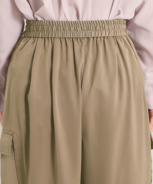 ITS'DEMO（イッツデモ）の「【手洗い可】サテンカーゴパンツ（その他パンツ・レディース・ナチュラル/ブラウン系その他/ブラック・00）」の20枚目の写真