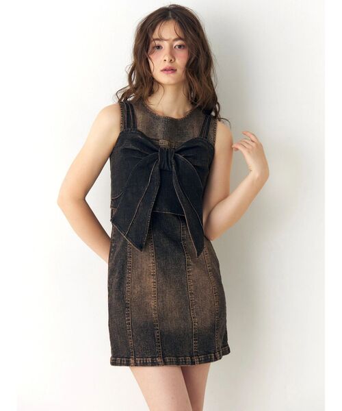 CALNAMUR（カルナムール）の「ユーズドライクデニムノースリワンピ（ワンピース・レディース・インディゴブルー/ブラック・SMALL/MEDIUM）」の9枚目の写真