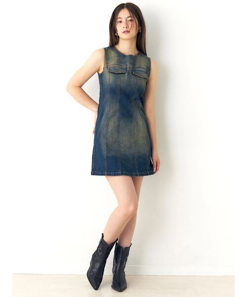 CALNAMUR（カルナムール）の「ユーズドライクデニムノースリワンピ（ワンピース・レディース・インディゴブルー/ブラック・SMALL/MEDIUM）」の14枚目の写真